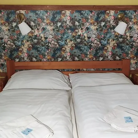 Πανσιόν Slunecno 3*