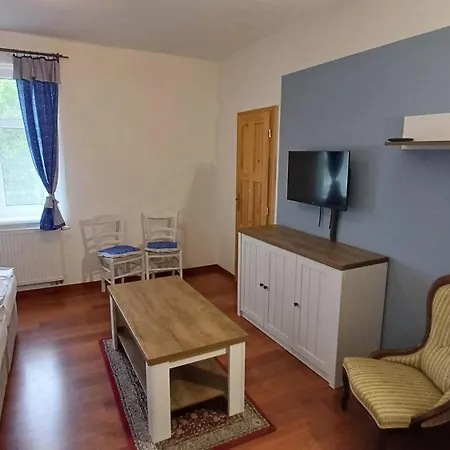 Slunecno Πανσιόν Dobšín