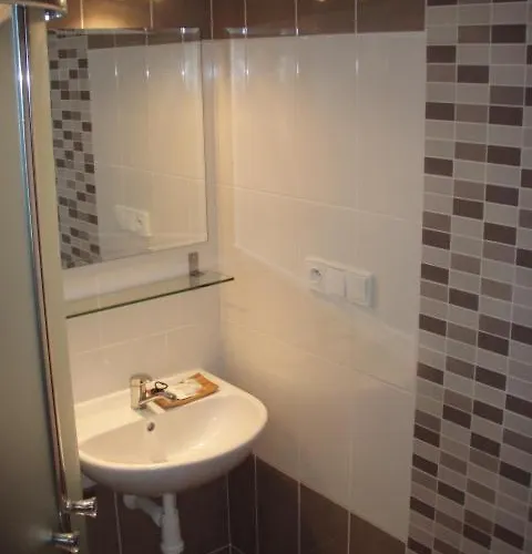 Slunecno Pensión Dobšín